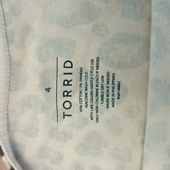 Torrid-Foxy Wide Strap Tank - Picture 7 of 7